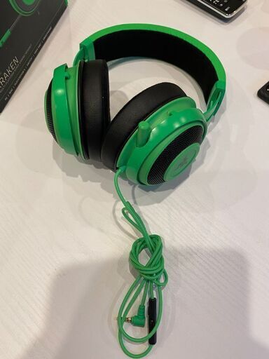 《値下げ》Razer Kraken Green ゲーミングヘッドセット アナログ接続 RZ04-02830200-R3M