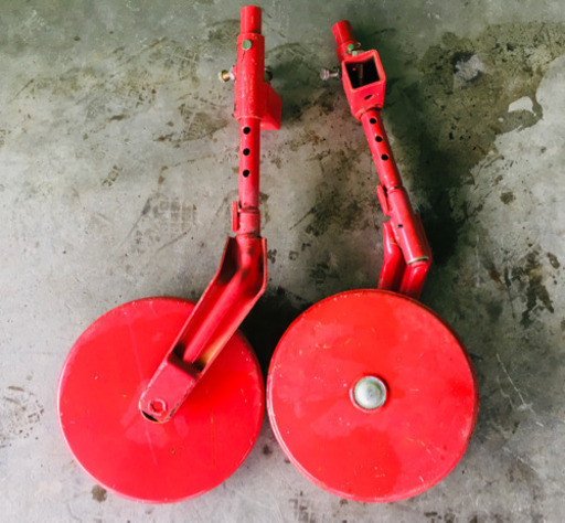 トラクター用尾輪　左右セット　中古