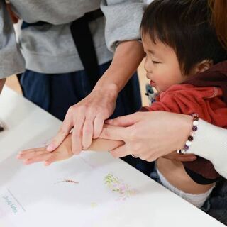 【ママ友さんプライベートレッスン承り中！】鯉のぼり手形アート撮影会の画像