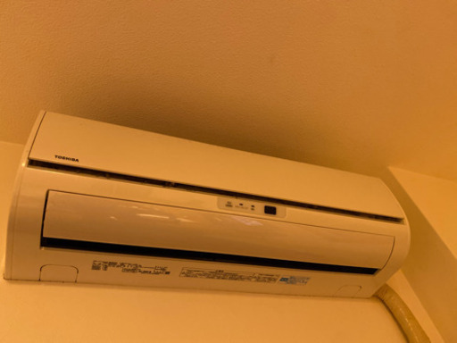 エアコン　8〜10畳用