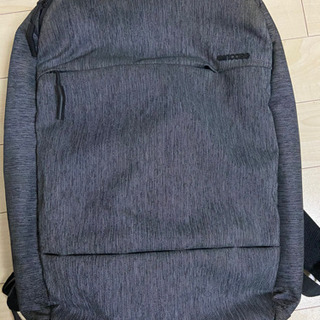 incase pcリュック