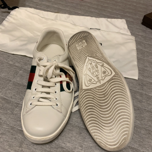 GUCCI Bee スニーカー　美品！！