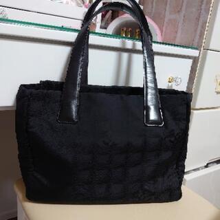CHANEL シャネル　ニュートラベルライン　トートPM ブラッ...