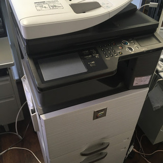 シャープ　複合機　カラー