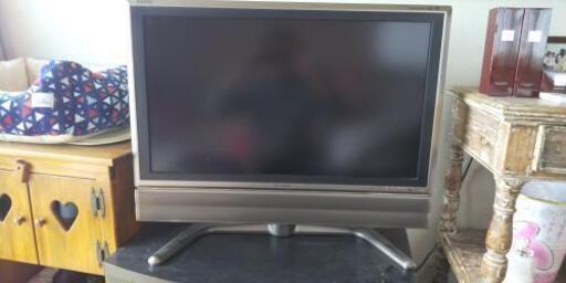 シャープ32型液晶テレビ
