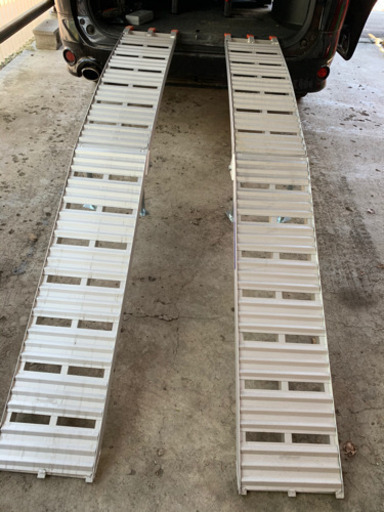 取引中【新品未使用】アルミ製ラダーレール