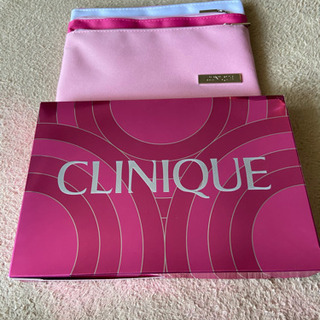 クリニーク　ポーチ