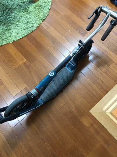 デカトロン キックボード TOWN 9EF V2 引き取りのみ