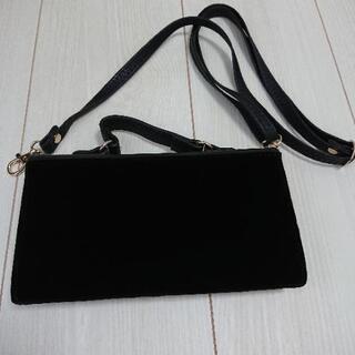 値下げしました Gucciny＆Co. お財布ショルダーの画像