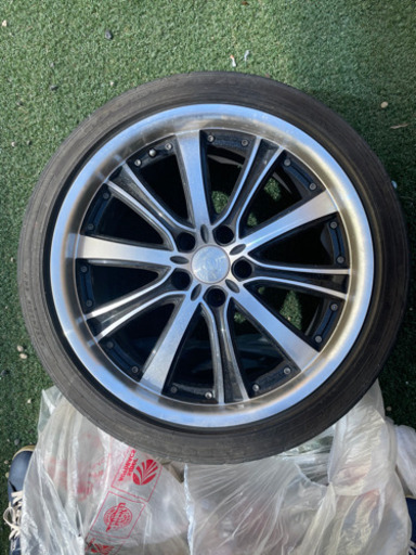 19インチ　タイヤアルミ　中古
