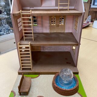 399379 シルバニアファミリー きらめくふん水の大きなお家