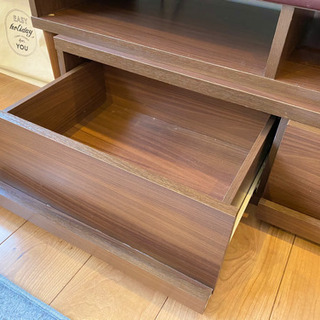 伸縮可能なテレビ台の画像