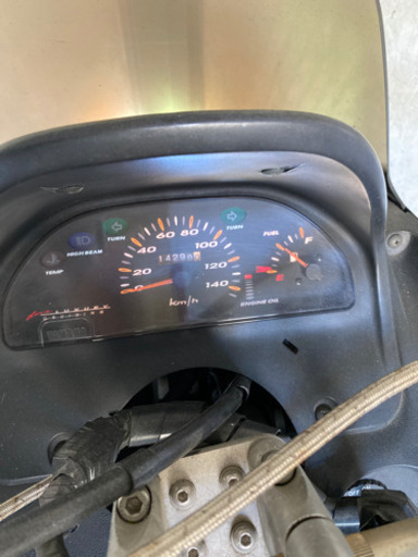 ヤマハ　マジェスティ　125c c