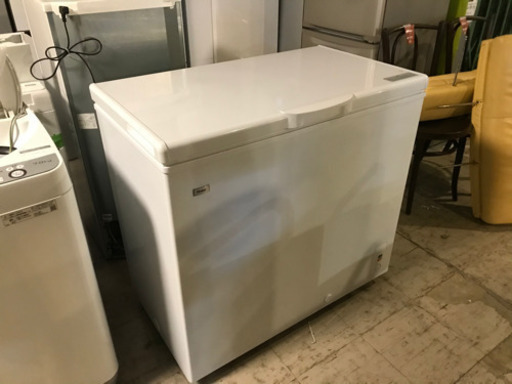 JH01728 ハイアール 電気冷凍庫 2018年 JF-NC205F-1