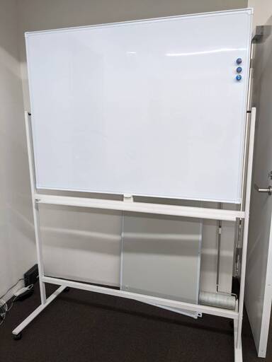 ★取りに来ていただける方大歓迎★ホワイトボード（大）　オフィス家具