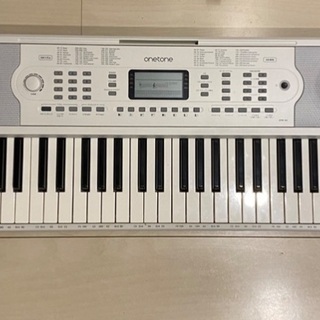 電子ピアノ
