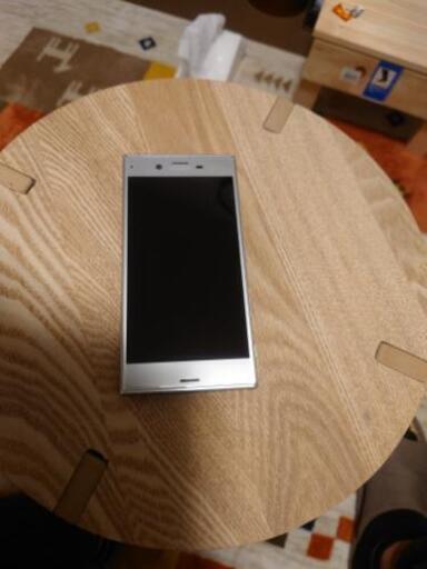 SONY Xperia XZ SO-01J プラチナ