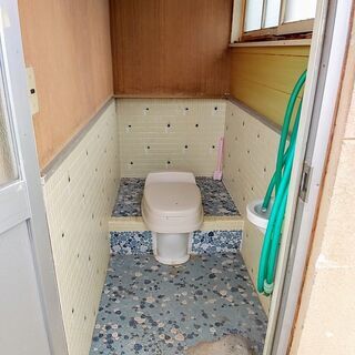 名湯・有福温泉まで徒歩10分！住宅使用以外も可能な賃貸物件です。 - 江津市