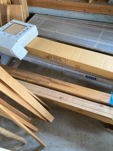 木材一式　すべて持って行ってくれる方格安で