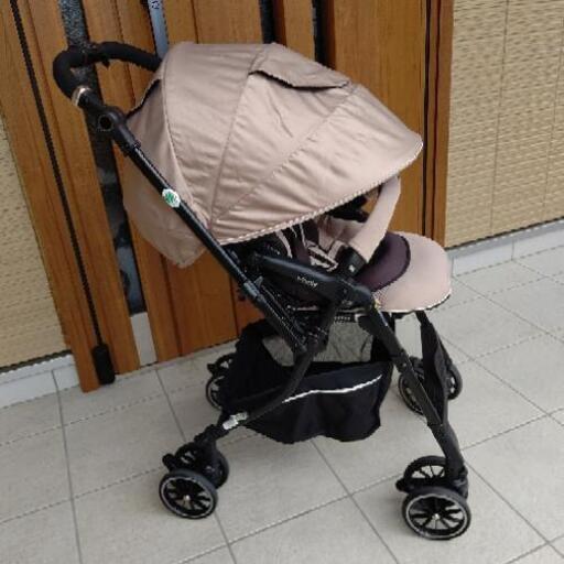 COMBI メチャカルハンディ オート4キャス ベビーカー