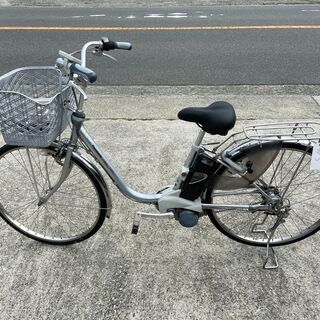 感謝セール 整備済新基準良品 Panasonic 8AH VIVI DX 26インチ 3段 充電器 鍵付 LED 電動アシスト自転車W3