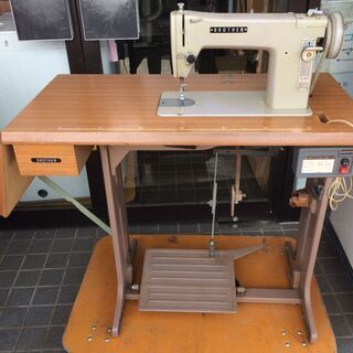 ●【値下げ】昭和レトロ ブラザー 電動ミシン TA2-B622 ...