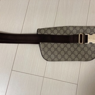 グッチ　ショルダーバックの画像