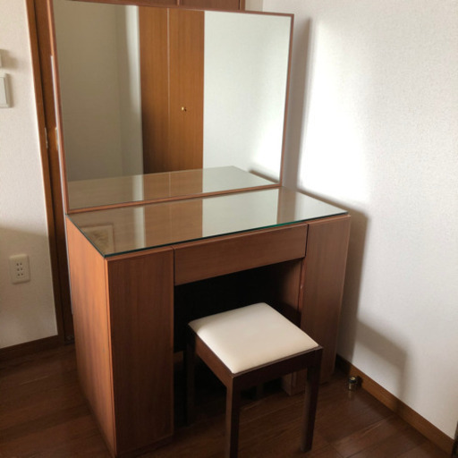 ACTUSのドレッサー アクタス 鏡台