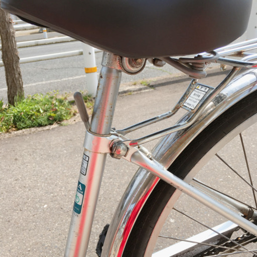 自転車☆シティサイクル☆26インチ☆変速ギア付き☆シルバー☆中古品