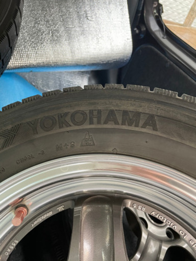 タイヤホイールセット　スタッドレス