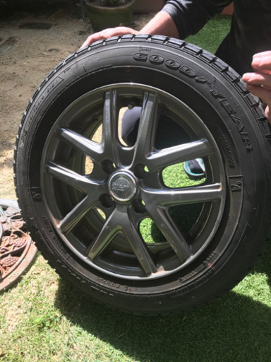 スタッドレスタイヤ4本セット★165/70R14 グッドイヤーアイスナビ　マーチ
