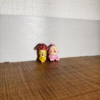 こびとづかん(かくれももじりとベニキノコ)2個セット
