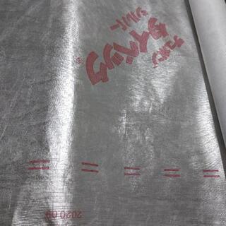タイベックシルバーお売りします。