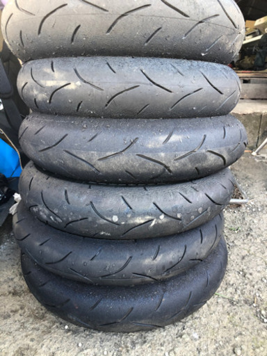 タイヤ　バトラックス BT601R