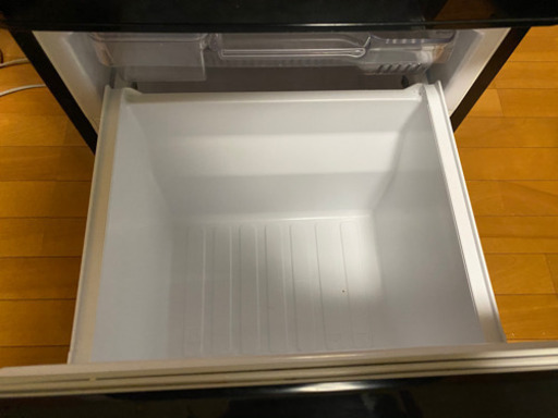 三菱2ドア冷蔵庫 146L MR-P15Z-B
