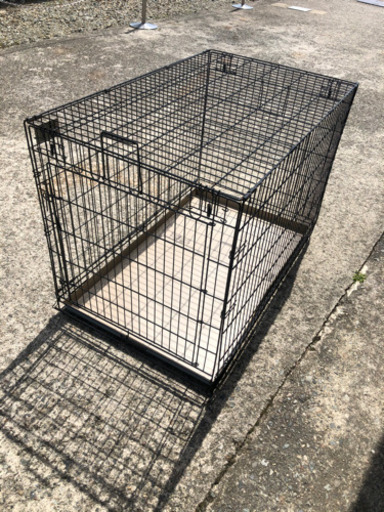 ゲージ　ペットゲージ　折りたたみ式　　錆びつき、汚れあり