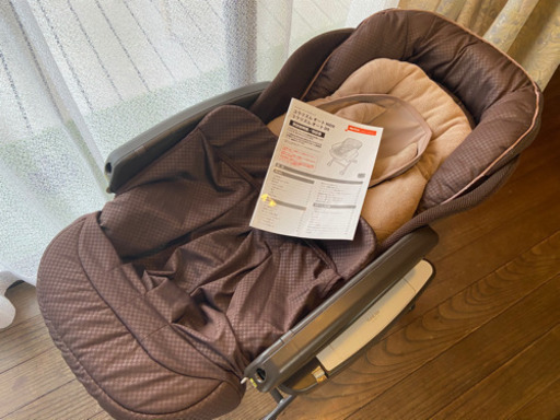 ユラリズムオート　ハイローチェア