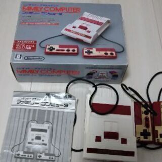 ミニスーパーファミコンとミニファミコンの画像