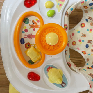 ベビー歩行器の画像