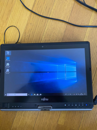 タブレット型にもなるパソコン　win10 SSD換装
