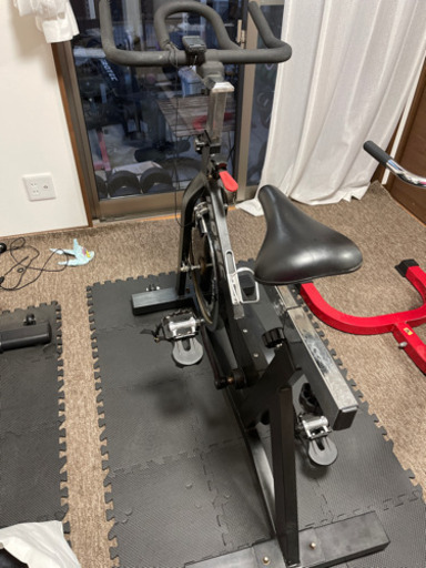 トレーニング　バイク