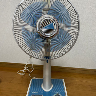 扇風機　差し上げます。