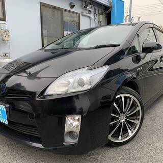 814[カーズ大阪]【全国陸送10.000円～】22年プリウス“...