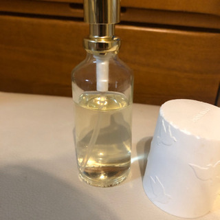 NINA RICCI 香水(ケース付き)