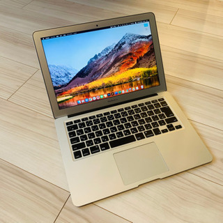 【中古・美品】MacBook Air 2017
