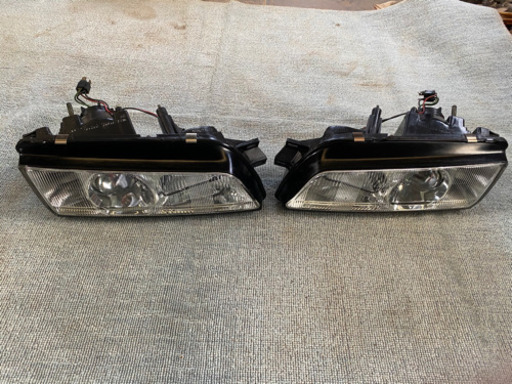 スカイラインGTR32・BNR３２ヘッドライト
