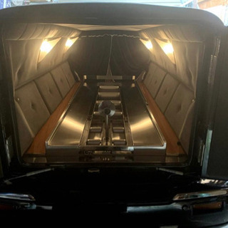 大人気車種　洋型霊柩車　リンカーン　美車の画像