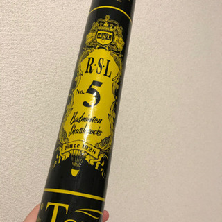 バドミントンシャトル