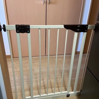 ダブルロックゲート　日本育児
