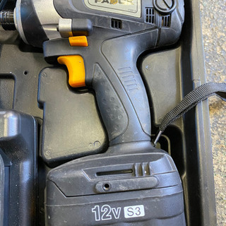 インパクトドライバー 12V 充電式 電池2個付き の画像